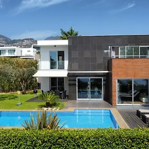 Villa Ravenala - By Lovelystay, Funchal (Madeira)