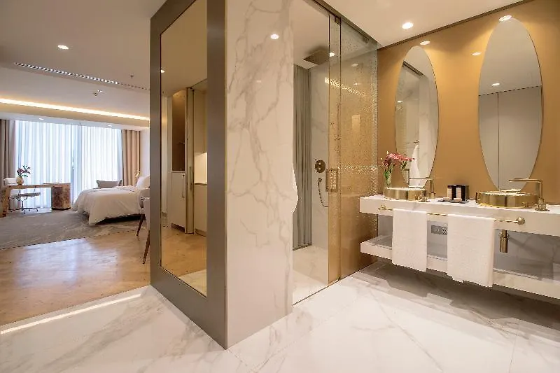 Savoy Palace The Leading Hotels Of The World Фуншал Португалия